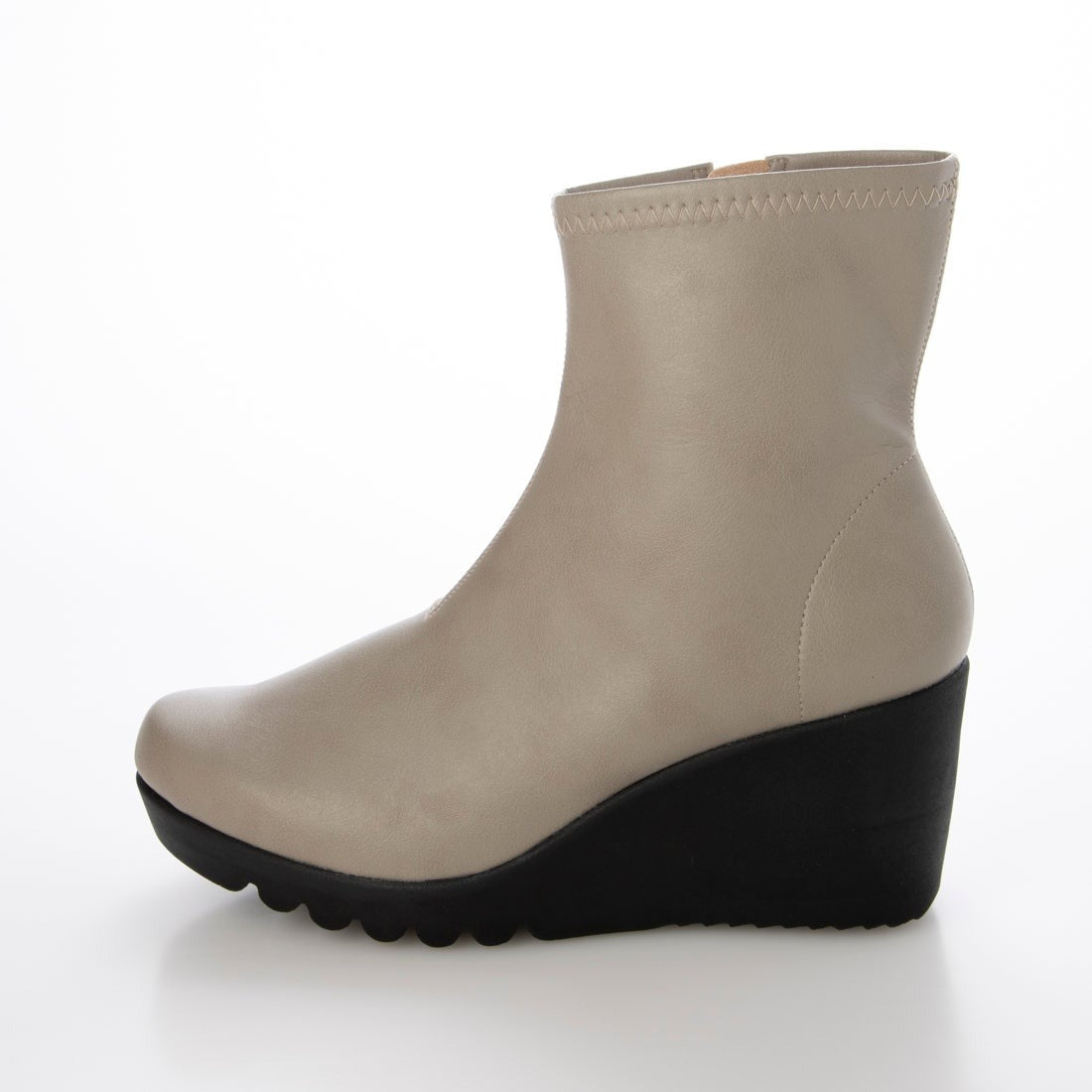 イタリコ ITALICO ふかふか 厚底 シンプル 楽ちん コンフォートショートブーツ  （69it600）